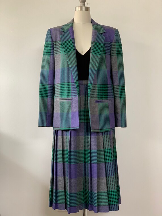 Vintage Purple, green, grey plaid blazer and pleat