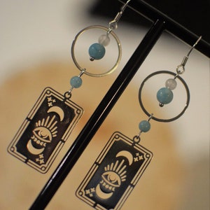 Boucles d'oreilles en acier inoxydable, croissants de lune, papillons, découpe laser, perles en agate, bijoux witchy, bijoux de sorcière