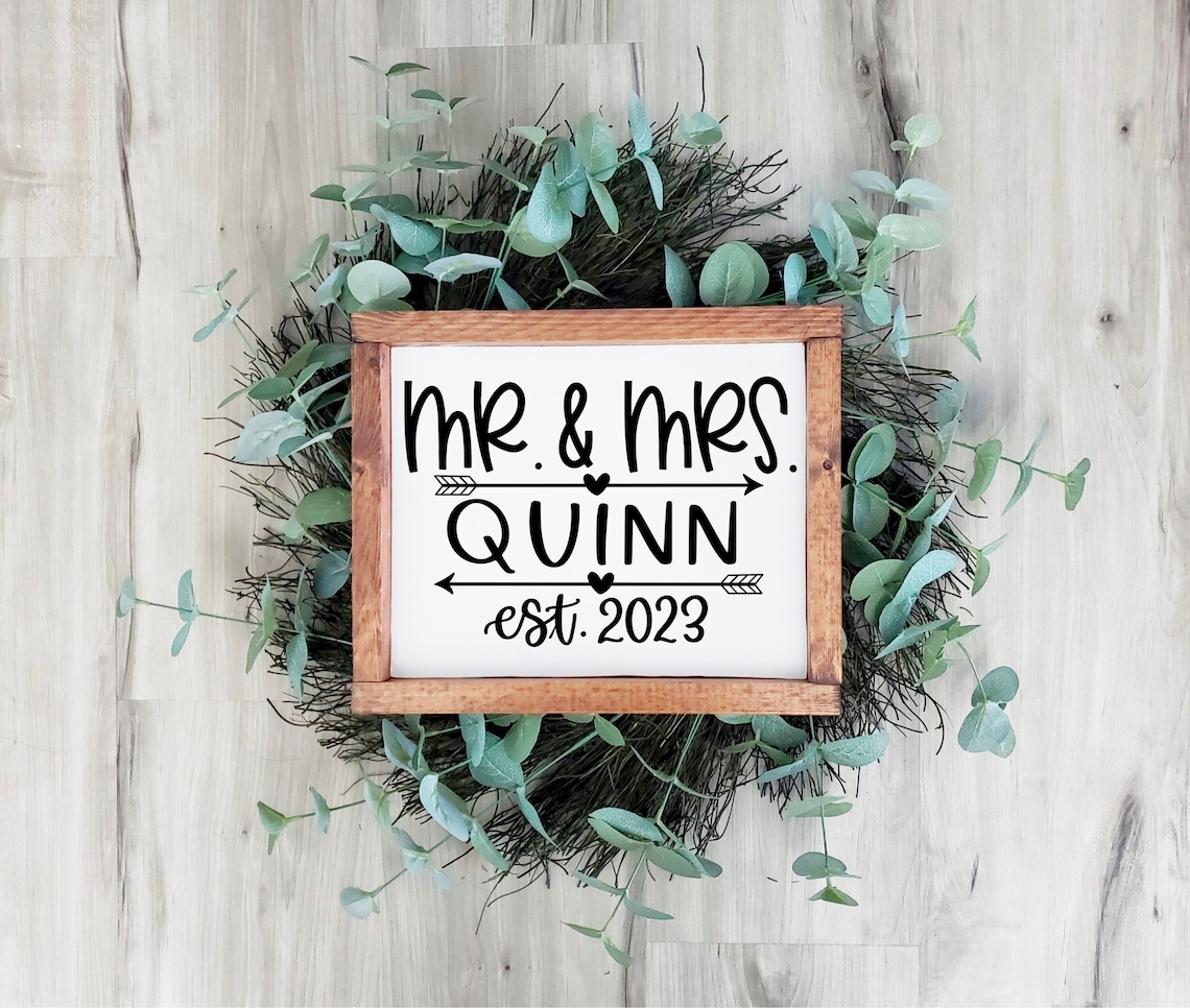 Mr and Mrs 2023 Svg Hand Lettered | Mr and Mrs Split Monogram Svg ...