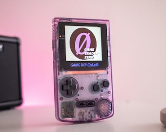 Game Boy Color personalizado: pantalla IPS retroiluminada, carcasa púrpura atómica