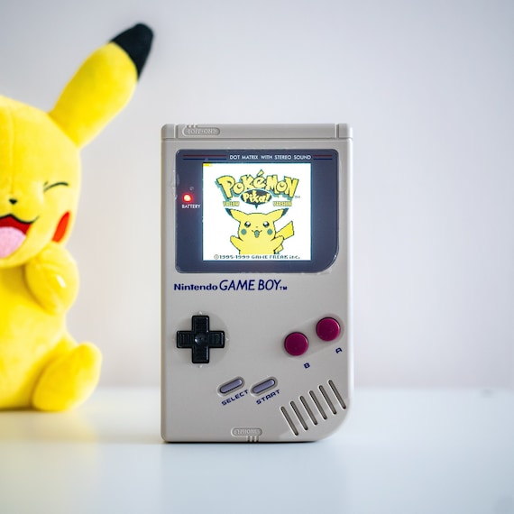 Retro Nintendo Game Boy DMG-01: Backlit IPS Screen Mod