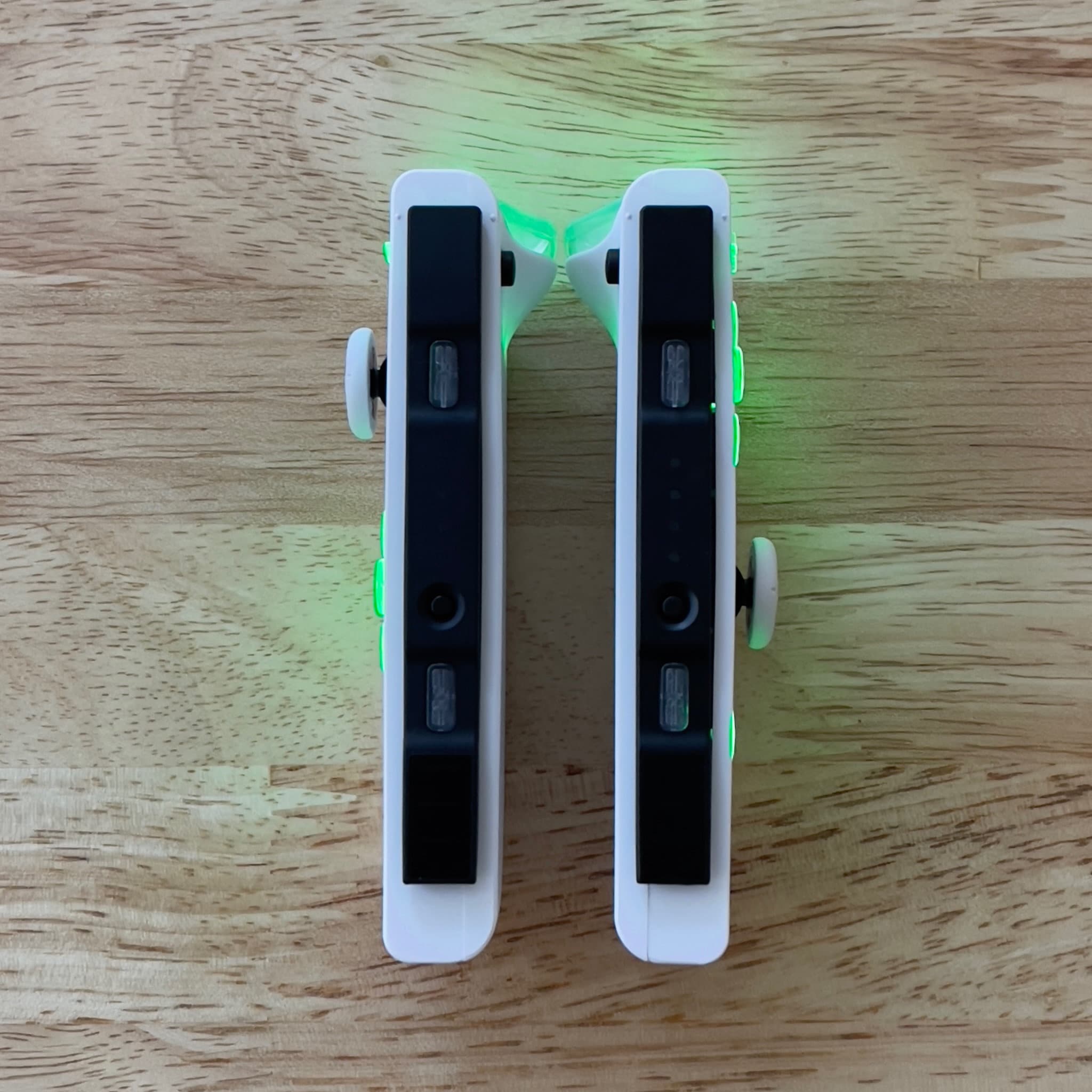 カスタム Joy-Con LED MOD - バックライト付きクリアボタン付き