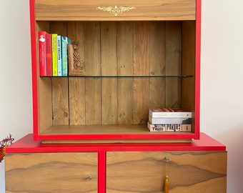 The old 70’s red book showcase