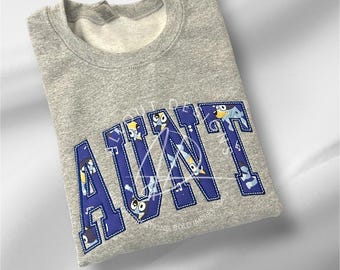 Embroidered Auntie Sweatshirt, Crewneck Sweatshirt For Auntie, Soft Pullover Sweatshirt, Long Sleeve Winter Sweatshirt, Gifts for Auntie