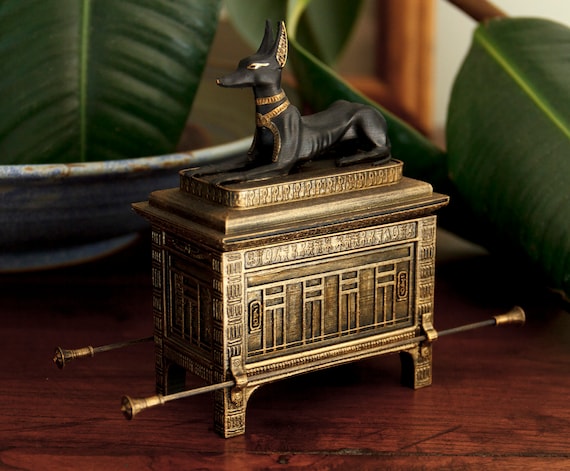 Egyptian Anubis Themed Trinket Box With Dog Statue. 3D Printable