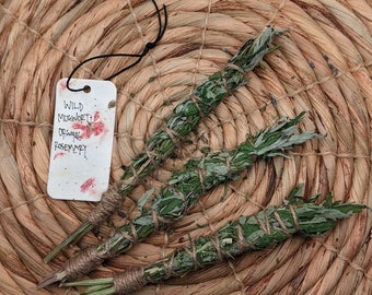 Mugwort & Rosemary Smudge Organic and Sustainably Harvested EM11110424