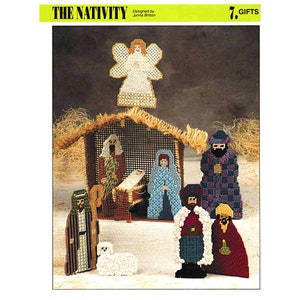SALE! Christmas Manger Plastic Canvas Patterns, Vintage Crafts Pattern, The Nativity Scene in plastic mesh, Holiday Table Decor