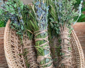 Mixed Herb Bundles