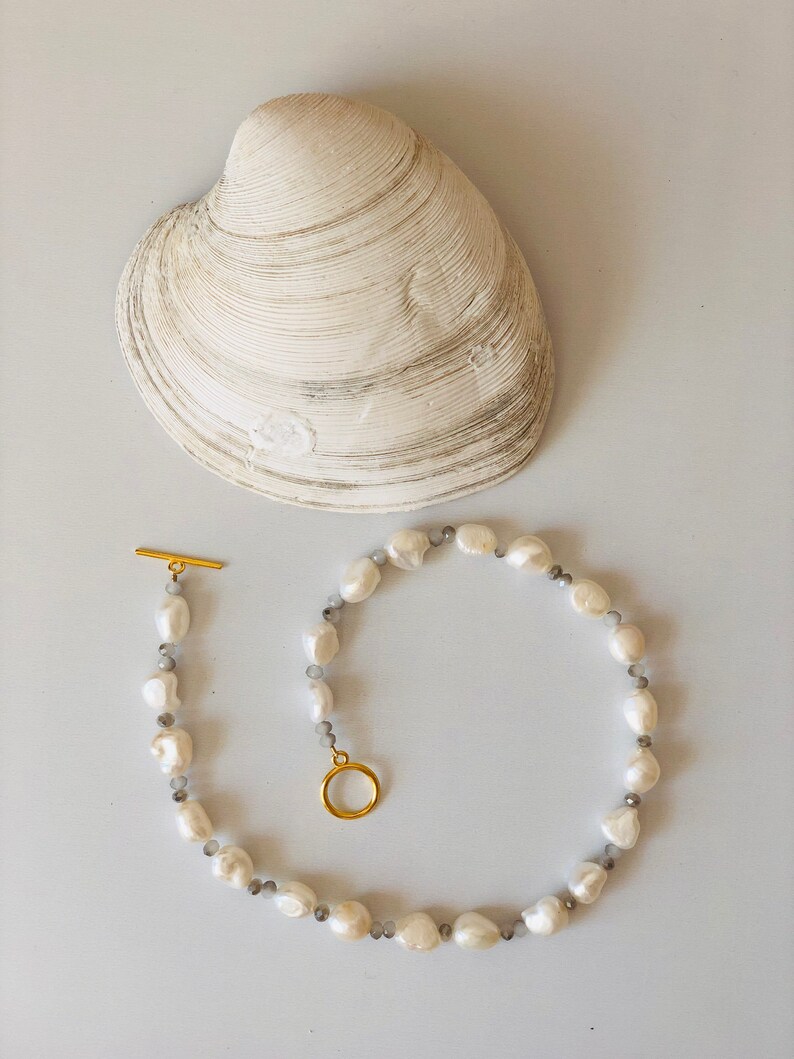 Baroque Pearl Choker