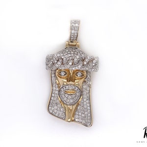 Custom Iced Out Jesus Pendant Solid 925 Silver- Two Tone Gold Plated MOISSANITE Diamond Jesus Head Pendant Charm Religious Pendant for Gifts