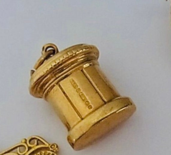 Vintage 9k gold hallmarked British Post Box charm… - image 8