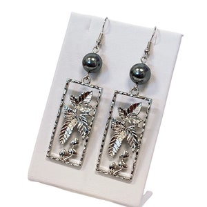 Hawaiian Kukui Nut Leaf with Shell Pearls Hamilton Silver Earring or Necklace