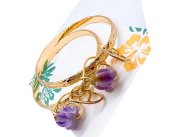 5mm Hamilton Gold Hawaii Tropical Flower and Wave Scroll Design Bangle with Heart Wave Charm and Clay Crown Flower (Price for one bangle)
