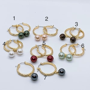 Hawaiian Flower Pattern Shell Pearls Hamilton Gold Hoop Earring
