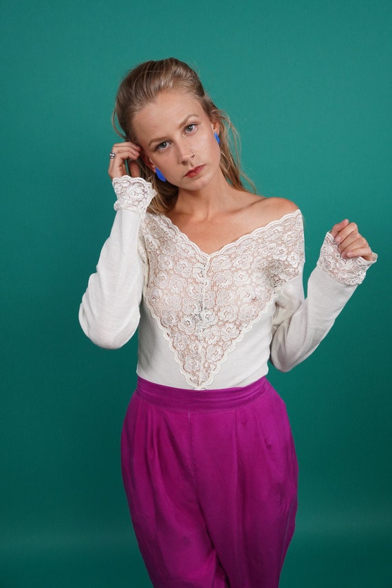 80s Vintage Italian Lace Ivory Long Sleeve Bodysui