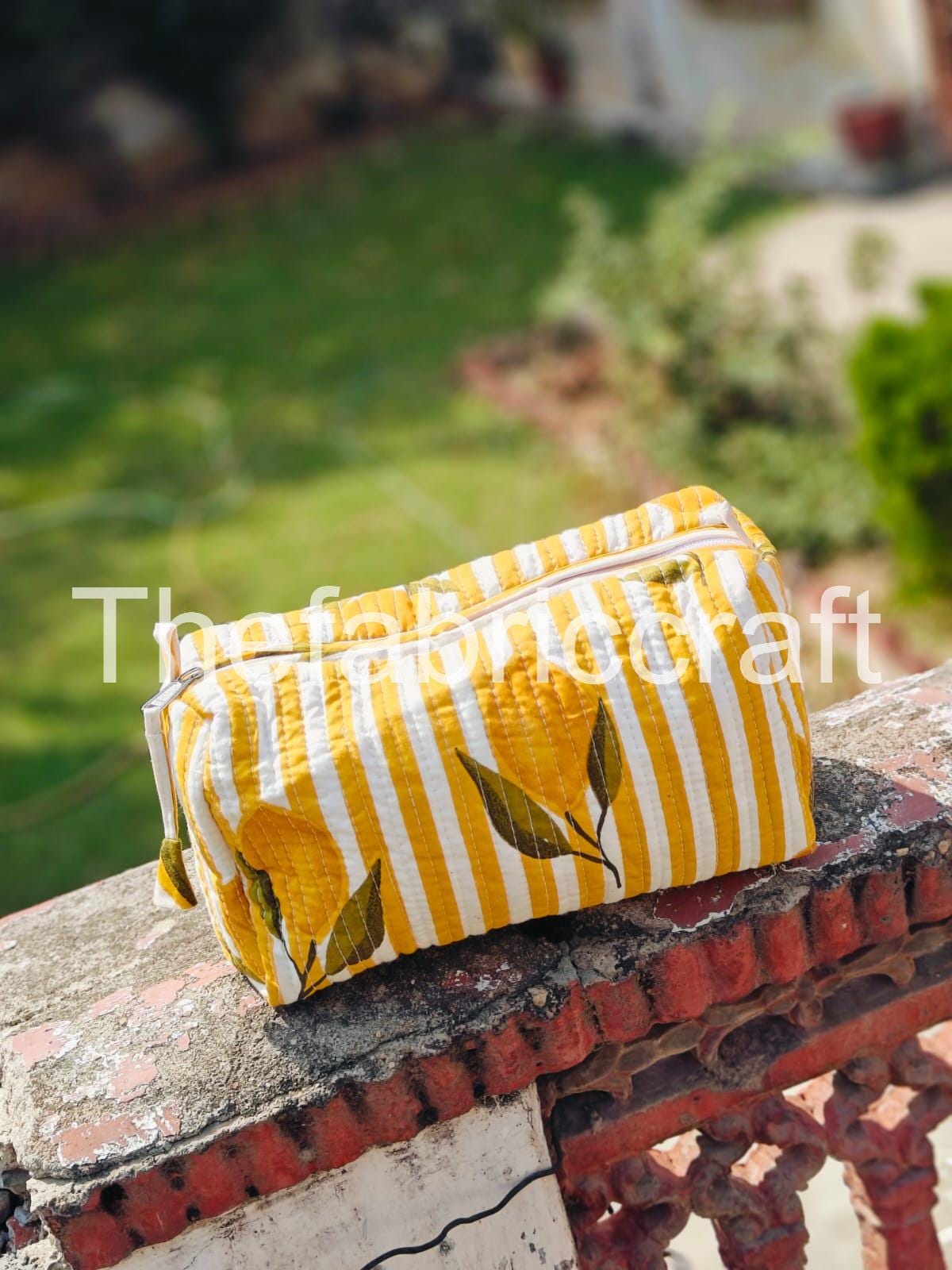 ハンドメイドブロックプリントトイレタリーバッグ：ボヘミアンコットン