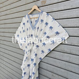 Vestido caftán floral hecho a mano para futuras mamás, regalo de dama de honor, ropa de dormir, vestido playero, vestido largo, caftán con estampado floral, caftán con estampado de bloques.