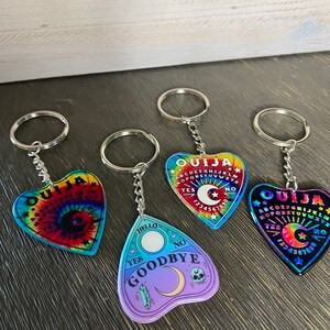 Ouija Keychain, Ouija Planchette Keychain, Cute Ouija Keychain, Witchy Keychain, Ouija Board Keychain, Ouija