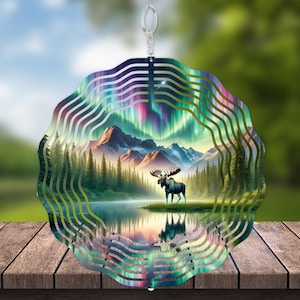 Moose Northern Lights Wind Spinner: Aluminum Yard Art Decor