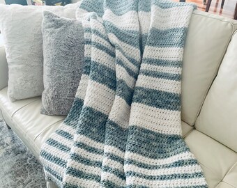 Winter Stripes Cozy Blanket - Chunky Crochet Afghan