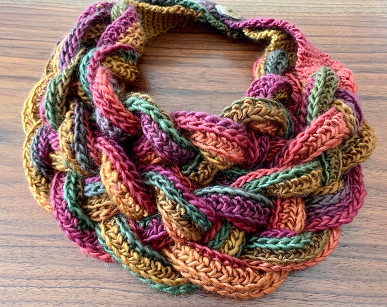 Sunset Braided Cowl Mother's Day image 6