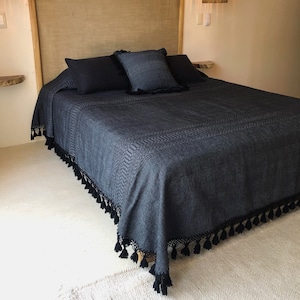 DARK GRAY · Beautiful blankets from Oaxaca, MX · Handwoven · Cotton, with fringes- Soft and light, ideal to use in autumn, summer and spring