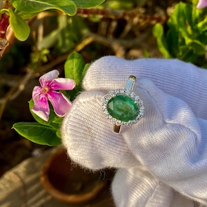 Cluster Emerald Ring | 2.25 Carats| Birthday Gift | May Birthstone | Anniversary Gift |Gift For Her