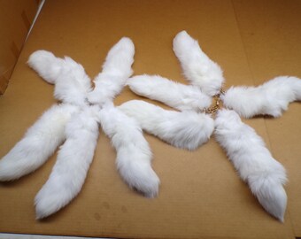 White fox tail with chain and clasp/real fur/professionally tanned