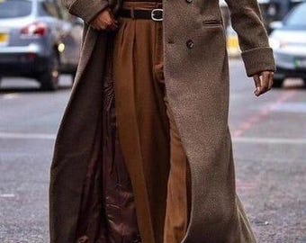 Men’s Winter Wool Overcoat – Wide Peak Lapel, Double-Breasted, Long Trench Coat | Warm Travel Jacket | Stylish Gift for Him.