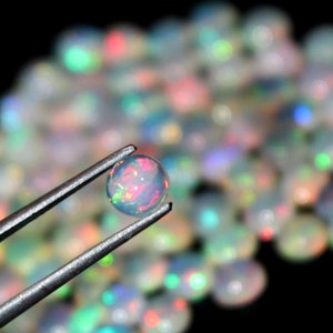 Cabochon di opale bianco naturale, pietra preziosa cabochon rotonda multifuoco di opale etiope, dimensioni 3 mm, per la realizzazione di gioielli e anelli.