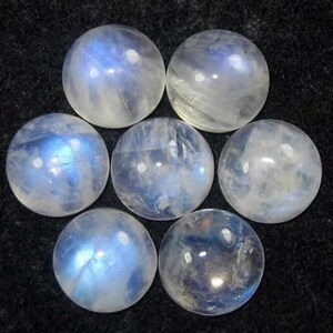 Regenbogen Mondstein Cabochon Lot runde Form blauer Regenbogen Mondstein Handgemachte gute Qualität Stück Lot Cabochon kalibriert Cab.