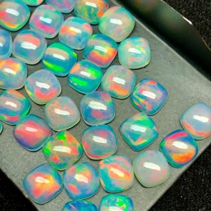 AAA+++ Topkwaliteit natuurlijk Ethiopisch opaal glad kussen edelsteen l alle maten, edelsteen van 5 mm tot 10 mm, opaal, perfect voor het maken van sieraden