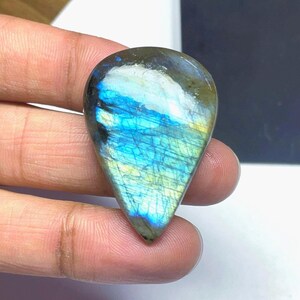 Cabochon di labradorite blu fuoco naturale, pietra preziosa di labradorite a forma di pera, dimensioni: 36x24x6 mm, 44,5 carati, gioielli in cristallo di labradorite.
