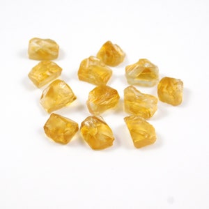 Citrine, Rough, Citrine raw stone, Sacral Chakra Healing Crystal, Loose Yellow Gemstone, November Birthstone, Calibrated Sizes 8 mm to 20 mm