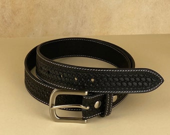 Custom Handmade Belt For Dad, Engraved Leather Belt for 3rd Anniversary, Grooms Men Gift, Fathers Day Gift, Best Man Gift