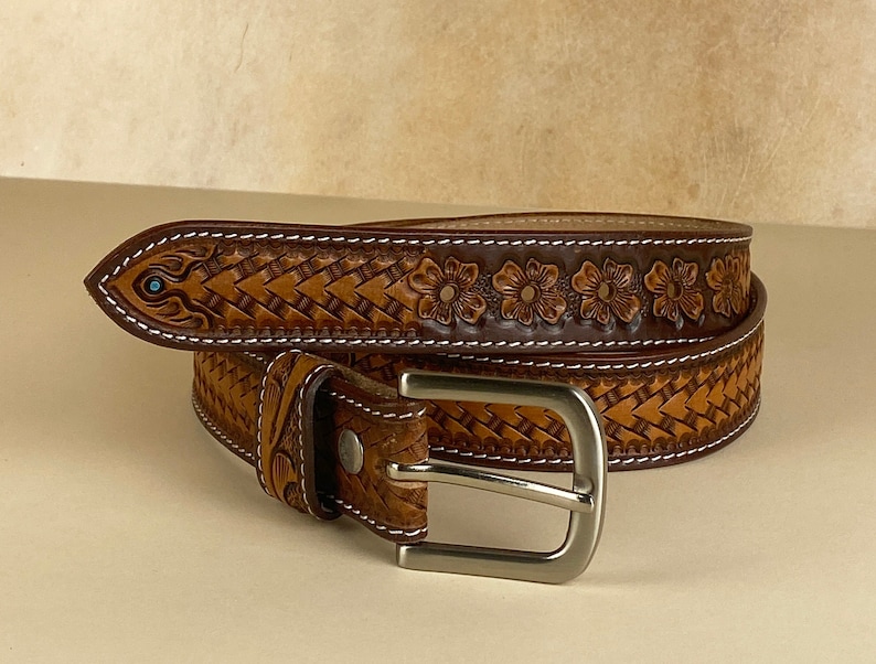 Western Leather Belts, Personalized Leather Belt, Leather Belts Custom, Tooled Leather Belt with Name and Initials zdjęcie 1