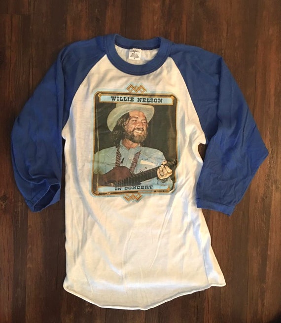 Vintage ***Willie Nelson*** 1976 Baseball Tee-Shir