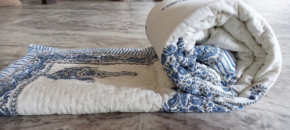 New Floral Print Bedding Throw Hand Print Jaipuri Quilt Throw Soft Cotton Quilt Floral Print Rajai Block Print Quilt Throw