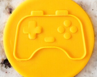 Game Console Controller POPup Embosser Cookie Biscuit Stamp Fondant Cake Decorating Icing Cupcakes Stencil