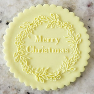 Merry Christmas Wreath POPup Embosser Cookie Biscuit Stamp Fondant Cake Decorating Icing Cupcakes Stencil Christmas