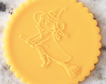 Słodka czarownica na miotle Halloween POPup Embosser Cookie Biscuit Stamp Fondant Cake Decorating Icing Cupcakes Clay Stencil