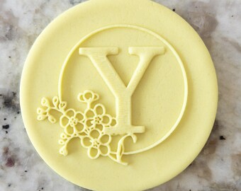 Floral Wreath Alphabet Letter Y POPup Embosser Stamp Fondant Cake Decorating Icing Cupcakes Cookie Biscuit Stencil