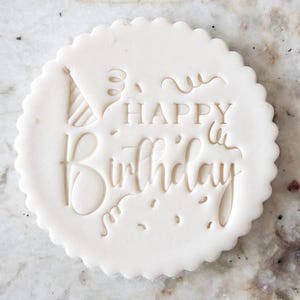 Alles Gute zum Geburtstag mit Partyhut Cookie Keks Stempel (M & S Größe erhältlich) für Fondant Topper Kuchen dekorieren Icing Cupcakes Schablone Ton
