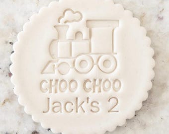 カスタム 名前と年齢を選択 Choo Choo And Train バースデークッキー ビスケット スタンプ フォンダン ケーキデコレーション アイシング カップケーキ ステンシル クレイ バースデー