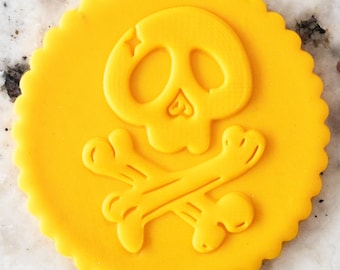 Skull and Bones Cross POPup Embosser Cookie Biscuit Stamp Fondant Cake Decorating Icing Cupcakes Stencil Halloween