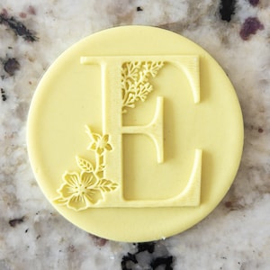 Letra del alfabeto floral E POPup Embosser Stamp Fondant Cake Decorating Glaseado Cupcakes Galleta Plantilla de galleta