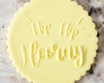 Hip Hip Hooray POPup Embosser Cookie Biscuit Stamp Fondant Cake Decoreren Icing Cupcakes Stencil