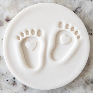 Baby Feet Cookie Biscuit Stamp Fondant Cake Decorating Icing Cupcakes Stencil Clay