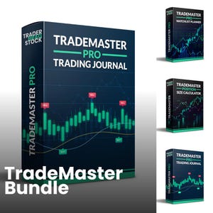 Puede incluir: Imagen de un producto TradeMaster Bundle. La caja principal es azul oscuro con el texto "TRADEMASTER PRO TRADING JOURNAL" en blanco y verde. La imagen muestra un gráfico de bolsa con indicadores "SELL" y "BUY". Cajas adicionales: Watchlist Planner, Position Size Calculator y Trading Journal.
