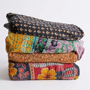 Vintage Kantha Quilt Handmade Reversible Cotton Throw Blanket Indian Hand Stitched Bedspread Boho Bedding Gudri Quilt Gift